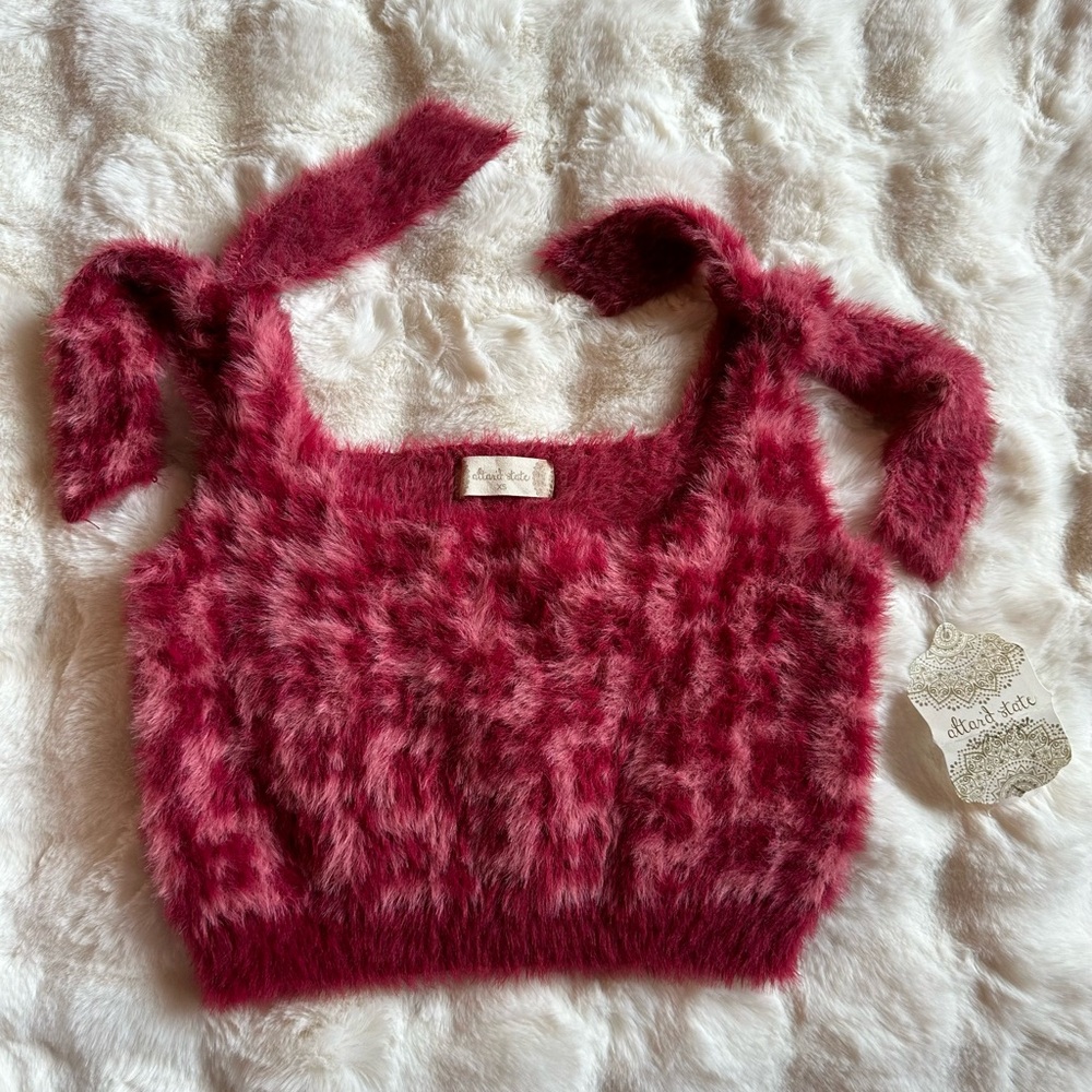 NWT Altar’d State Hot Pink Fuzzy Crop Tank Size XS